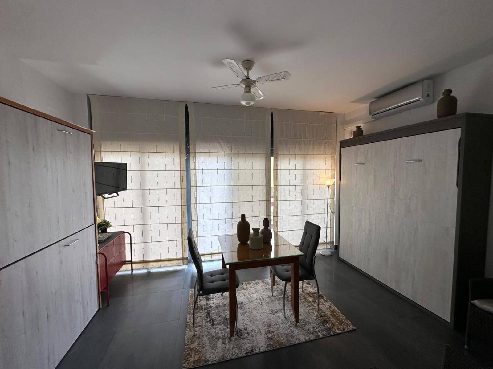 Estudio Con Piscina Y Garaje A 100 Mtr De La Playa Исла-Кристина Экстерьер фото